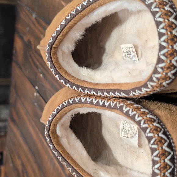 Ugg Tasman slipper - Picture 10 of 13